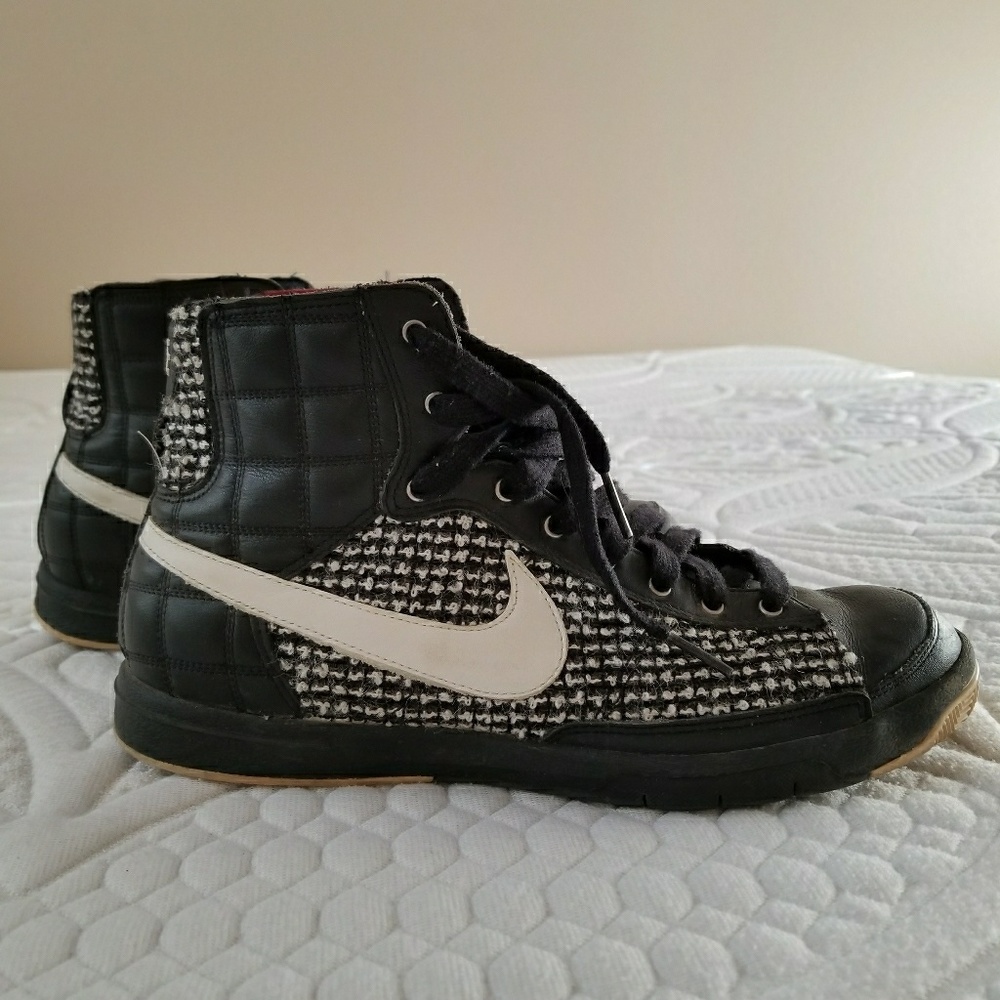 Nile High-Tops